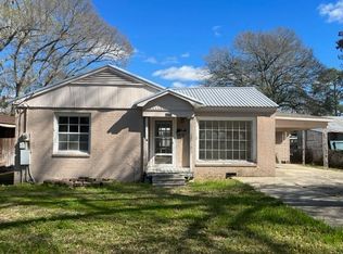 1223 Robert St, Rayne, LA 70578