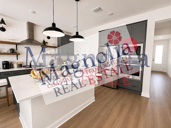 5th image of 136 Mage St