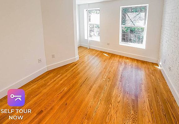 3rd image of 242 W 10th St #42