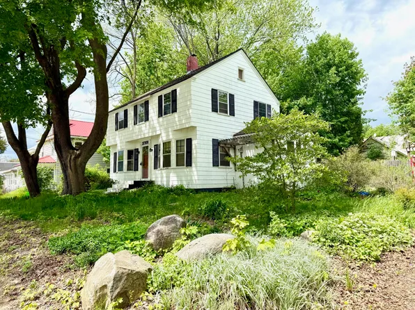 7 Donald Street, Waterville, ME 04901