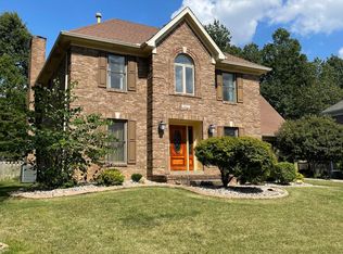 1813 Allanwood Rd, Louisville, KY 40214