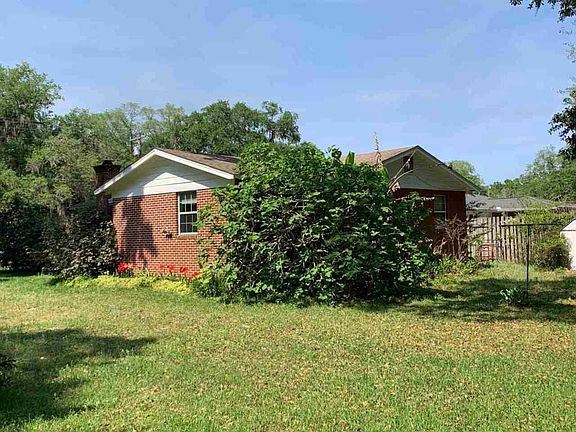 2nd image of 2005 Faulk Dr
