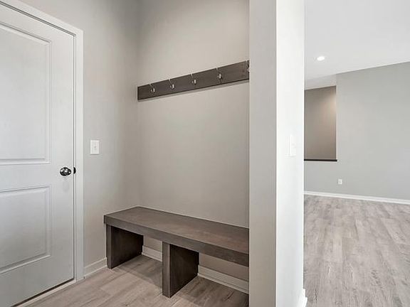 4th image of 9241 S 42nd St