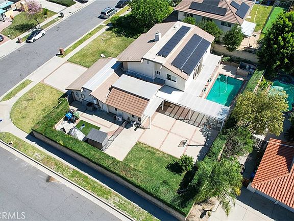 2nd image of 18822 Salt Lake Pl