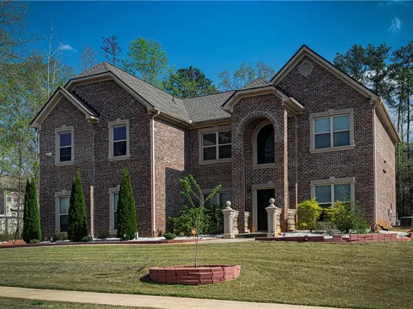 1428 Kings Point Way SW, Conyers, GA 30094