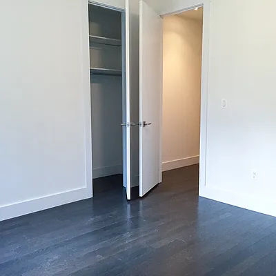 Rented by Nooklyn NYC LLC | media 41