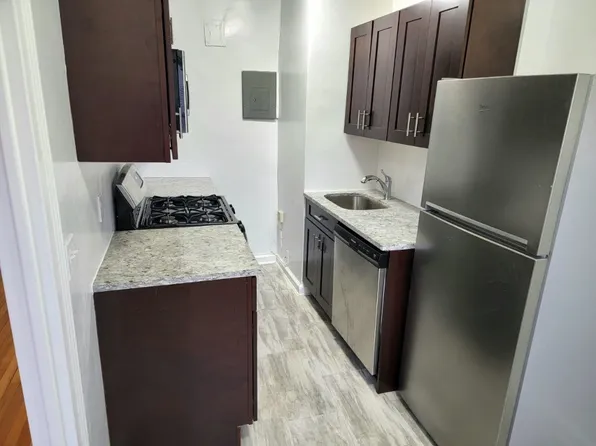 (undisclosed Address), Larchmont, NY 10538