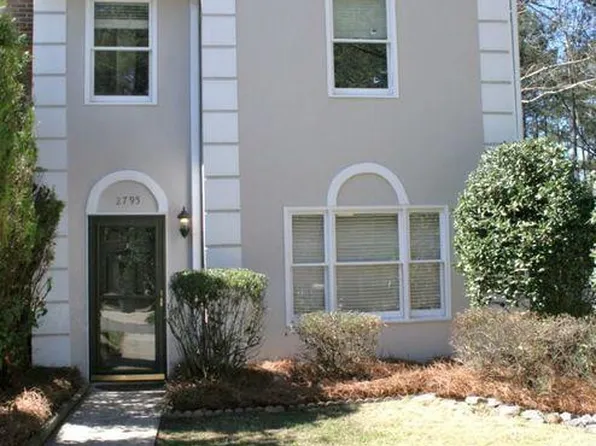 2795 New South Dr, Marietta, GA 30066