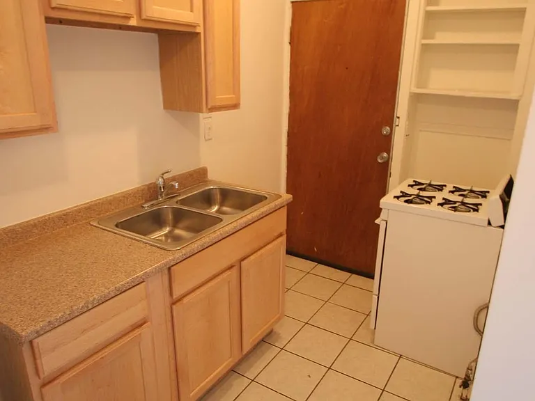 4721 S. Ellis Avenue — Photo 68
