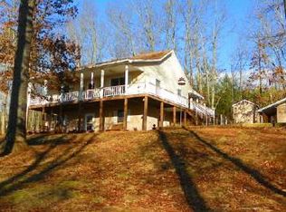 5 Twin Peaks Dr, Mineral Bluff, GA 30559