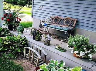 19921 Wilmot Rd, Belleville, MI 48111