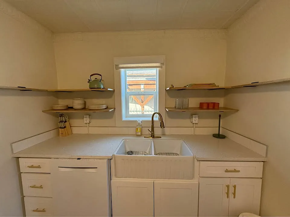 Building Photo - 1414 7th St NW #1