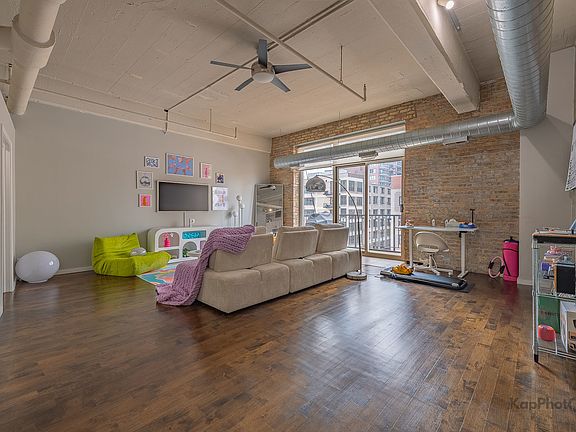 2nd image of 1528 S Wabash Ave APT 603