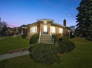 6766 Riverside Dr, Berwyn, IL 60402