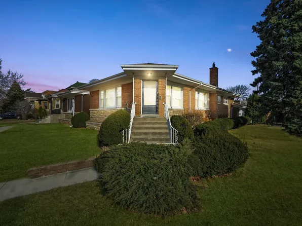 6766 Riverside Dr, Berwyn, IL 60402