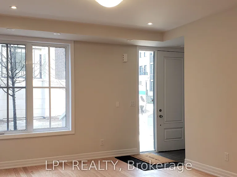1180 Cawthra Rd #110 — Photo 7