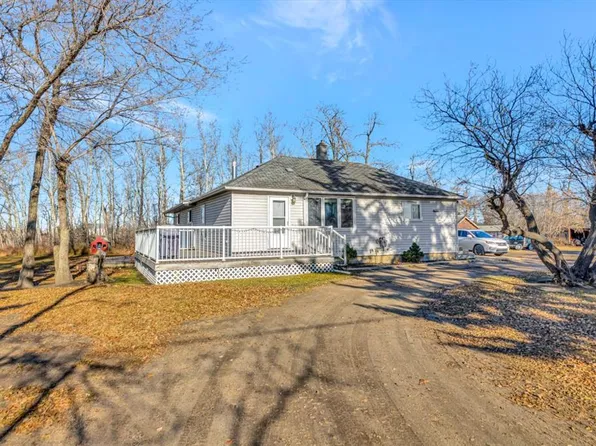 105 S 1st Ave W, Waseca, SK S0M 3A0