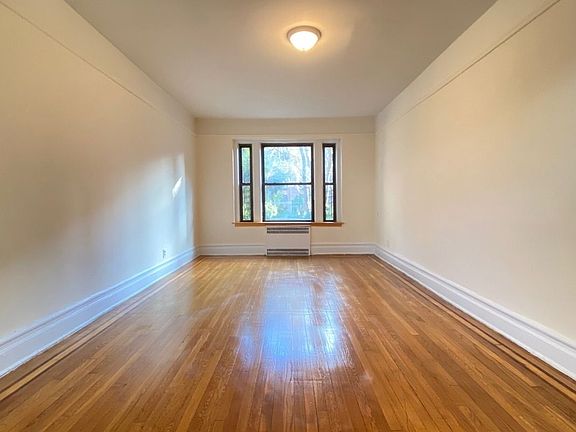4th image of 93-45 222nd St #1