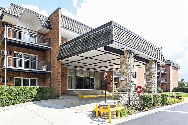 1st image of 4250 Saratoga Ave APT 306