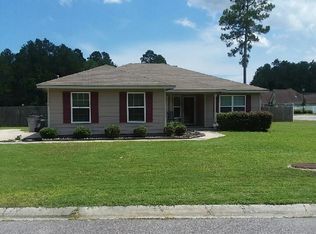 100 Ronalds Ct, Saint Marys, GA 31558