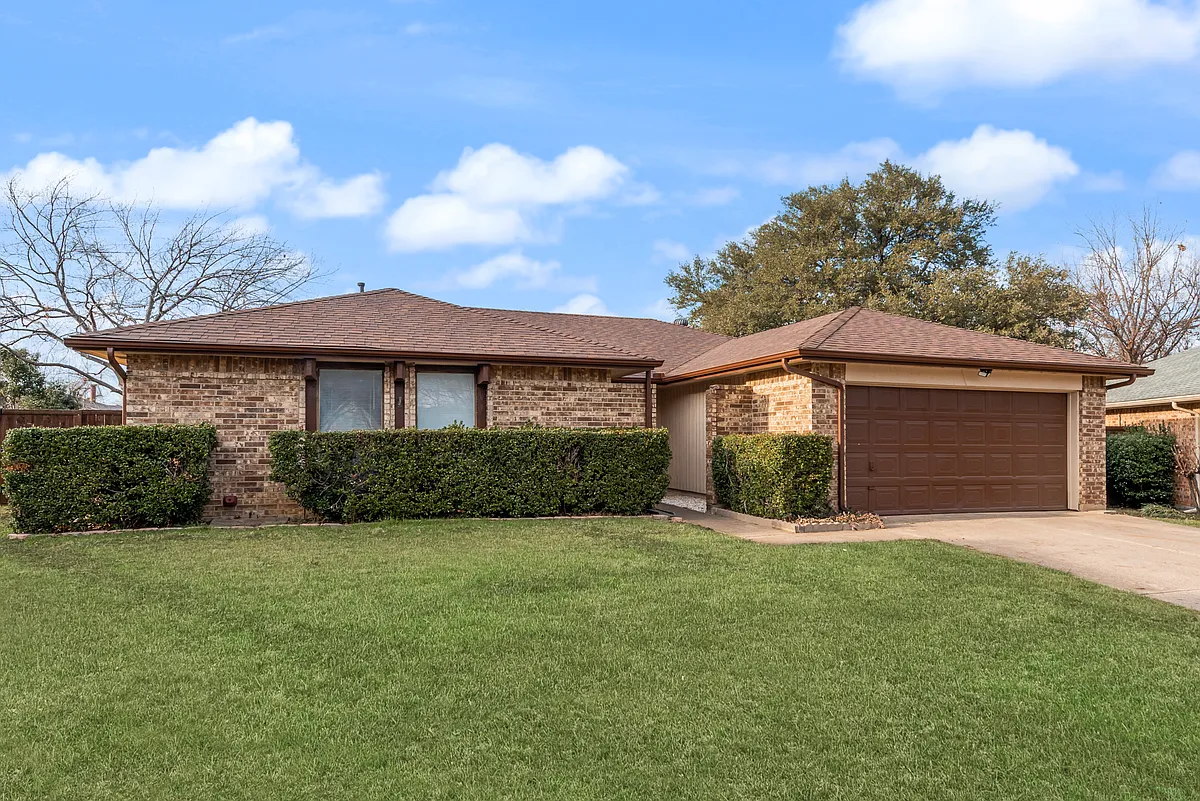 Building Photo - 1320 Colony Ct
