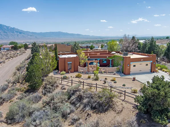 5750 Cody Rd NE, Rio Rancho, NM 87144