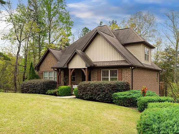 2nd image of 513 Beasley Rd