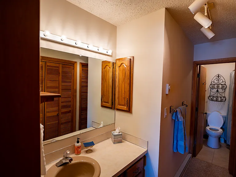 96 Hawn Dr — Photo 24