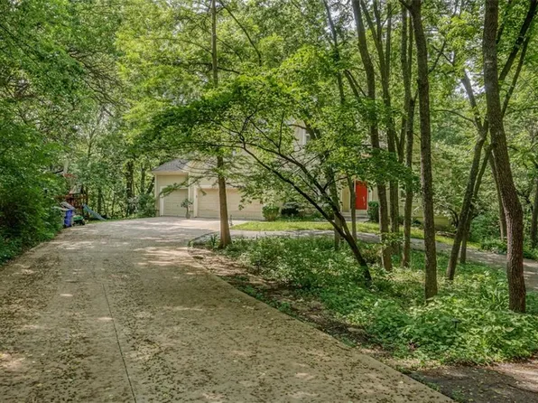 11700 S Pflumm Rd, Olathe, KS 66062