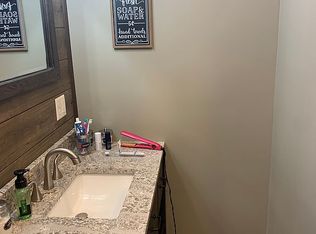 15590 Lomax Rd, Prophetstown, IL 61277