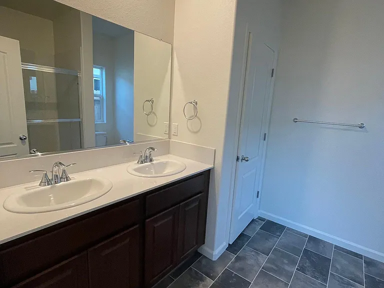 4256 Lasalle Dr — Photo 14