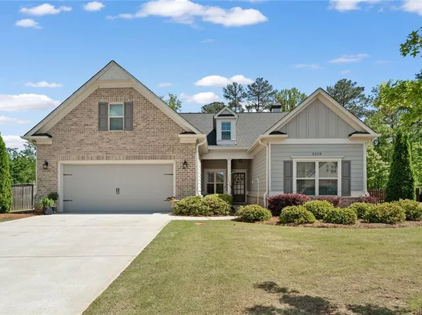 3219 Blackshear Dr, Marietta, GA 30060