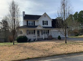 31 Camden Woods Dr, Cartersville, GA 30121