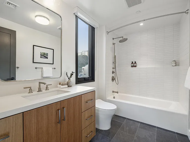 16 Oak Shore Dr — Photo 66