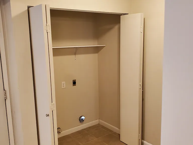 1255 Lincoln Rd #10 — Photo 6