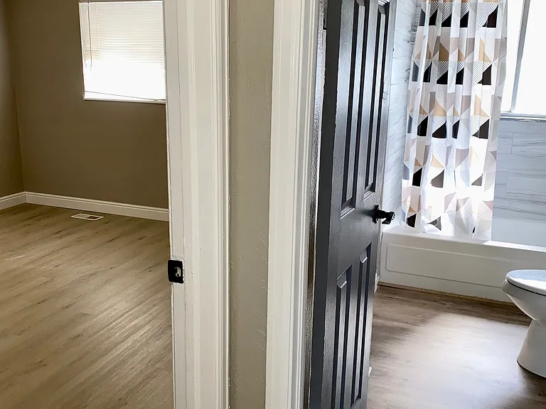 18528 E Kansas Pl — Photo 40
