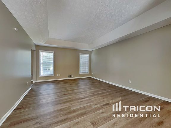 2nd image of 3990 Cumberland Trl SE