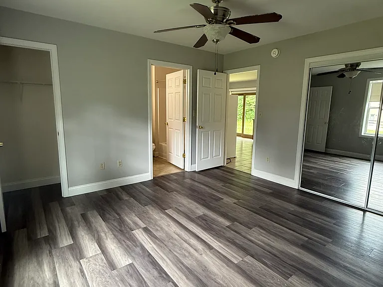 18 Northland Rd #2 — Photo 6