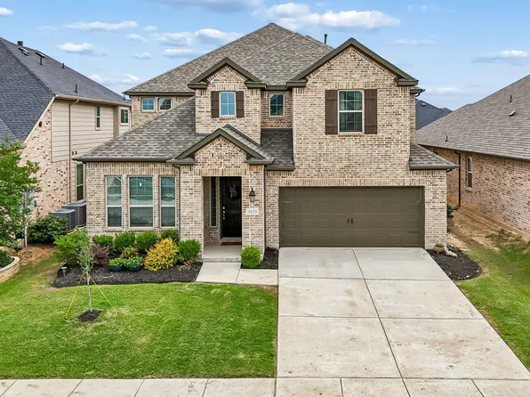 1011 Huckleberry St, Northlake, TX 76226