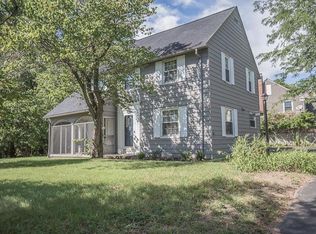 300 E New England Ave, Worthington, OH 43085