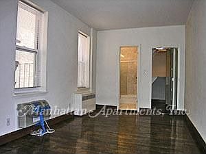 2nd image of 1 W 96th St