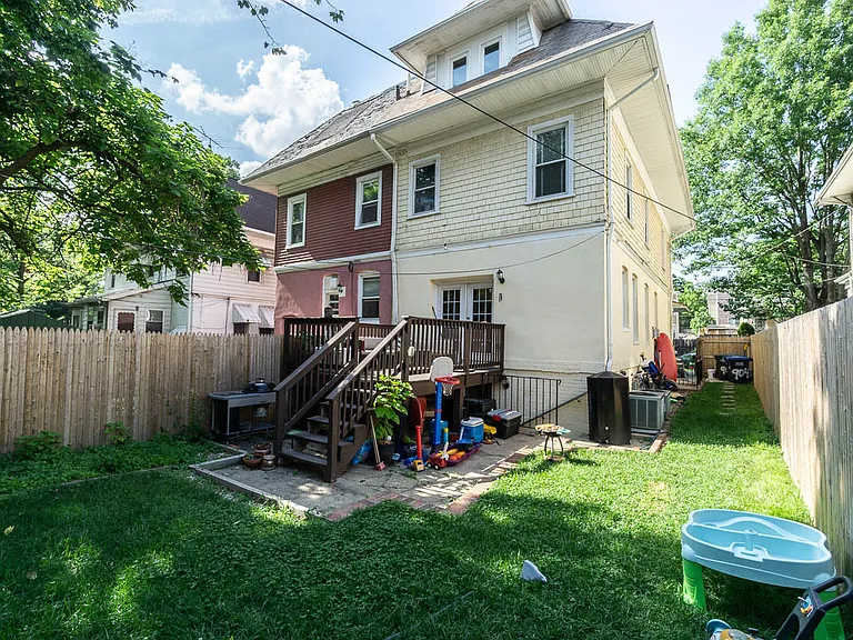 904 Webster St NW — Photo 18
