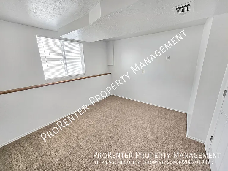 4409 S 900 W — Photo 23