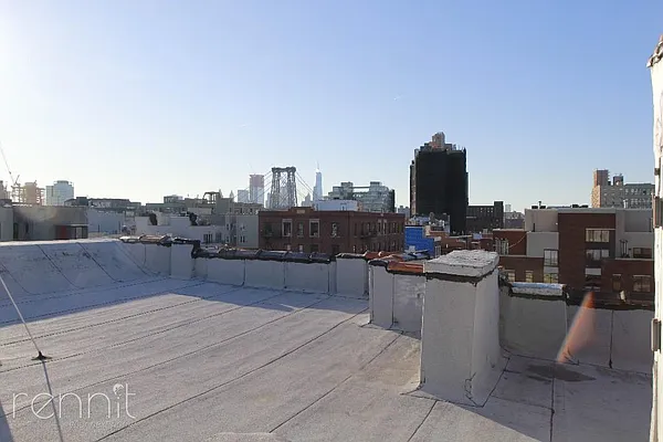 Rented by Rennit Inc. | media 40