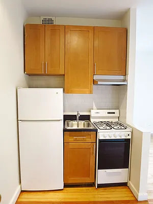 Rented by City & Suburban | media 4