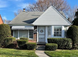 8038 Riverdale St, Dearborn Heights, MI 48127