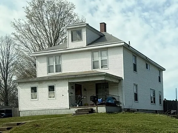 17 Graves St, Union City, PA 16438