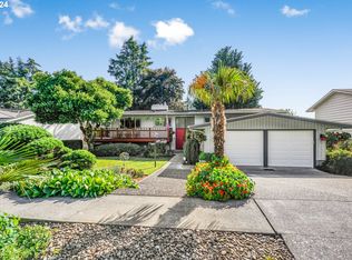 2015 SW Warwick Ave, Portland, OR 97225