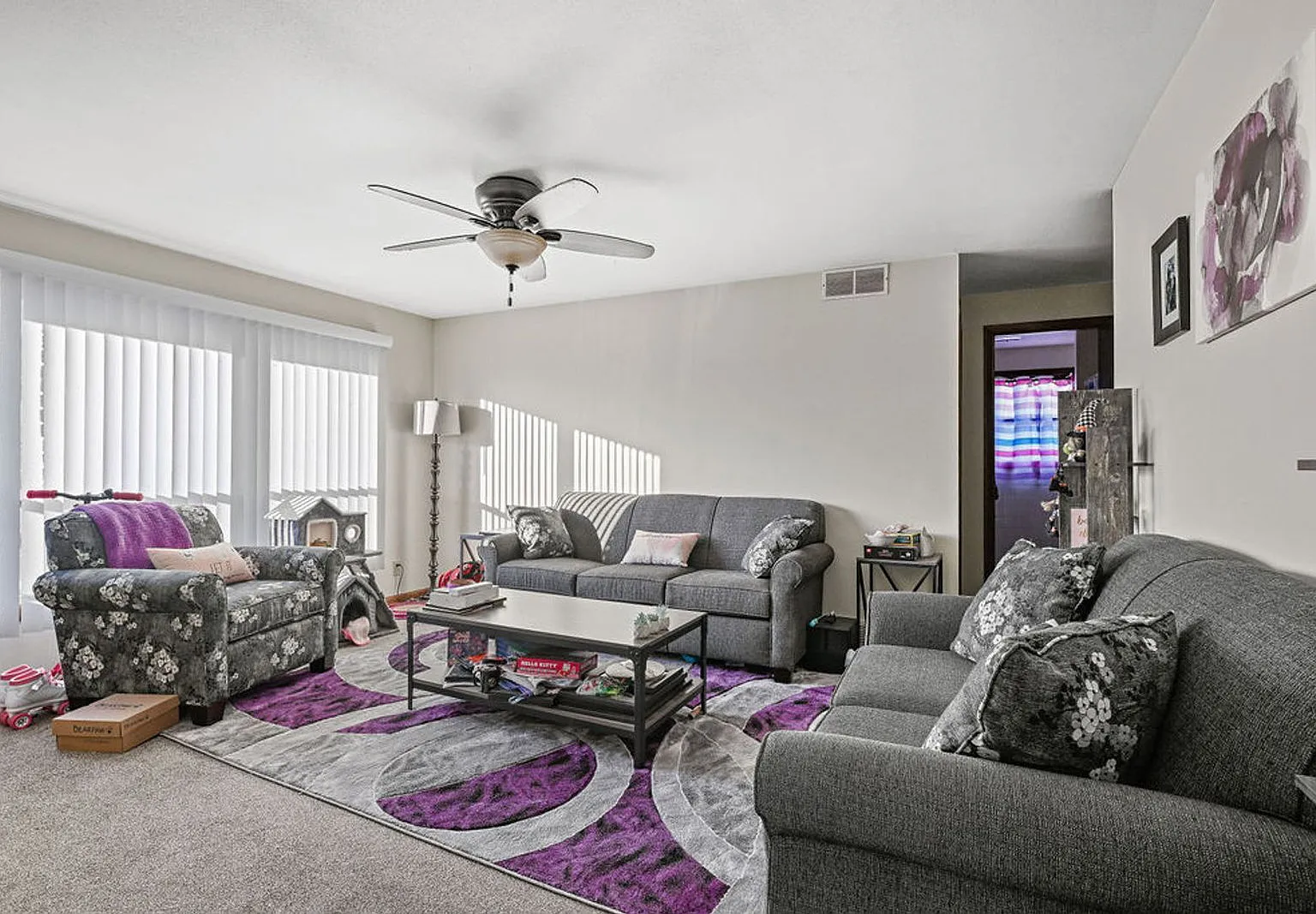 3 bed, 2.0 bath, 1500 sqft, $1,595 — Photo 1