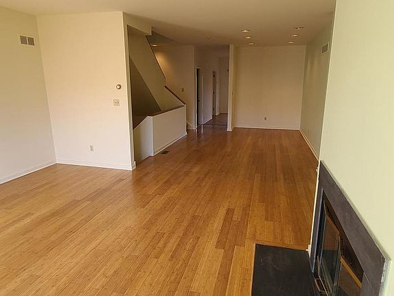 5th image of 1606 N Franklin St